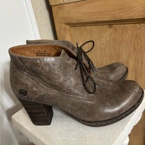 Born Leather Fina Lace-up Bootie Shoes
